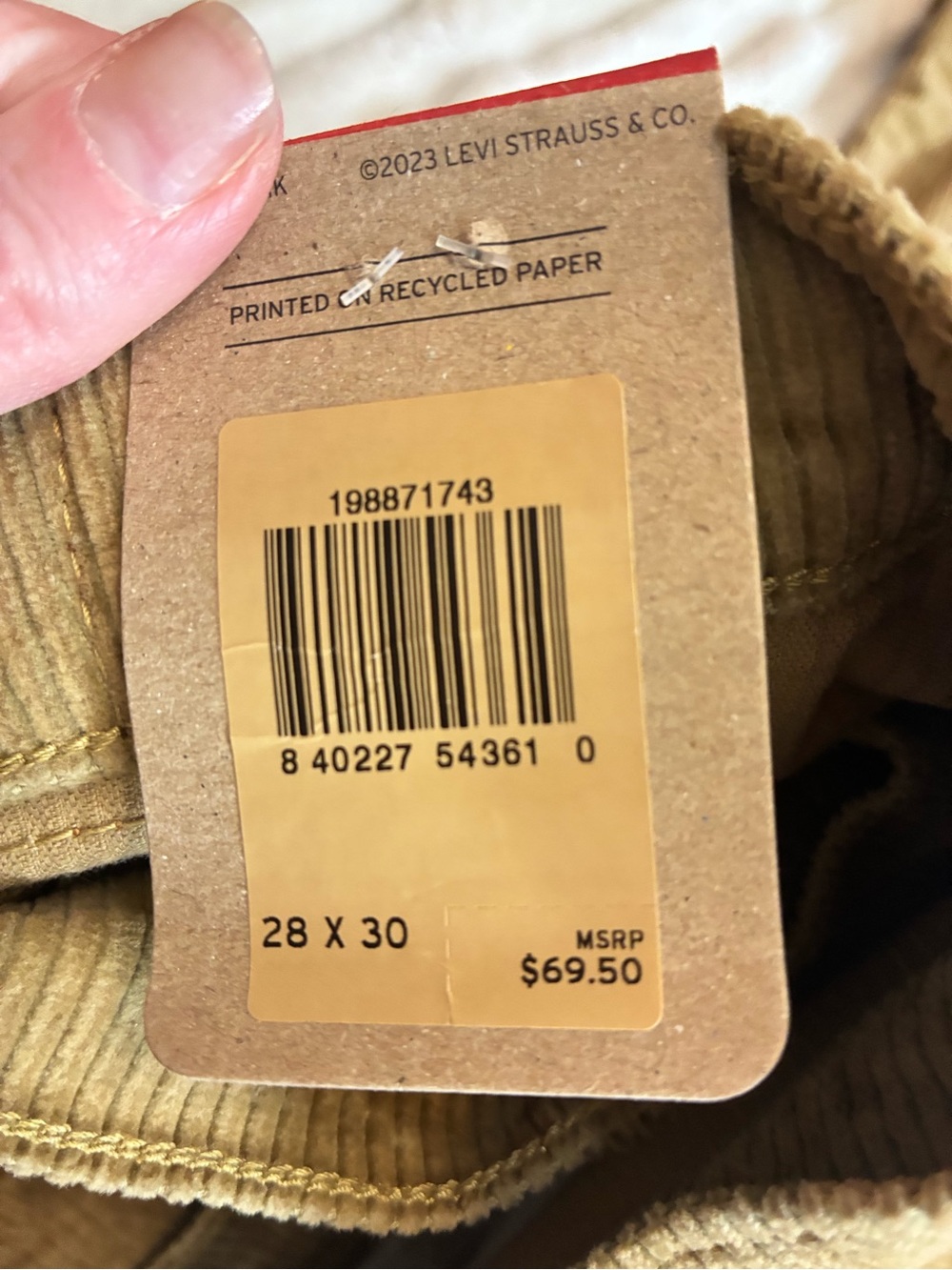 Levi’s Boyfriend Corduroy Pants Tan Beige NWT Size 28x30 - Picture 4 of 4